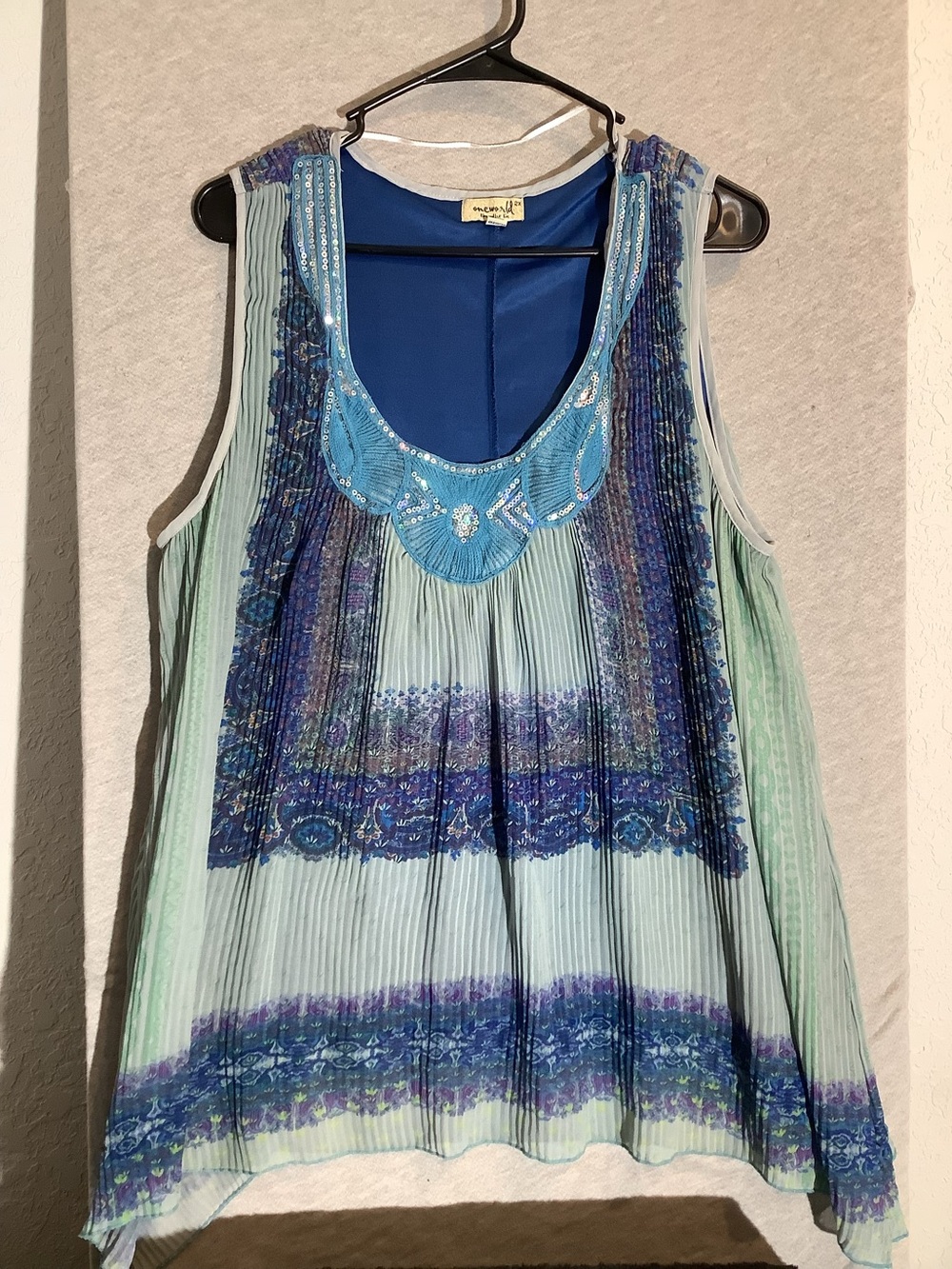ONE WORLD Pleated Beaded Scoop Tank - Blue & Seafoam